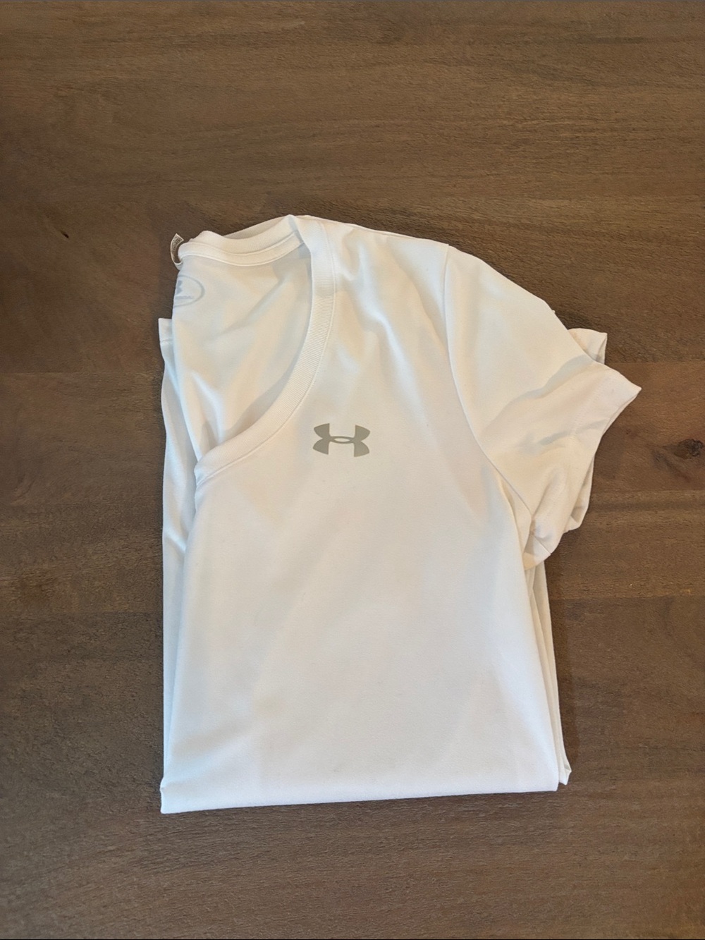 Under Armour White Athletic Short Sleeve Tee with Chest Logo